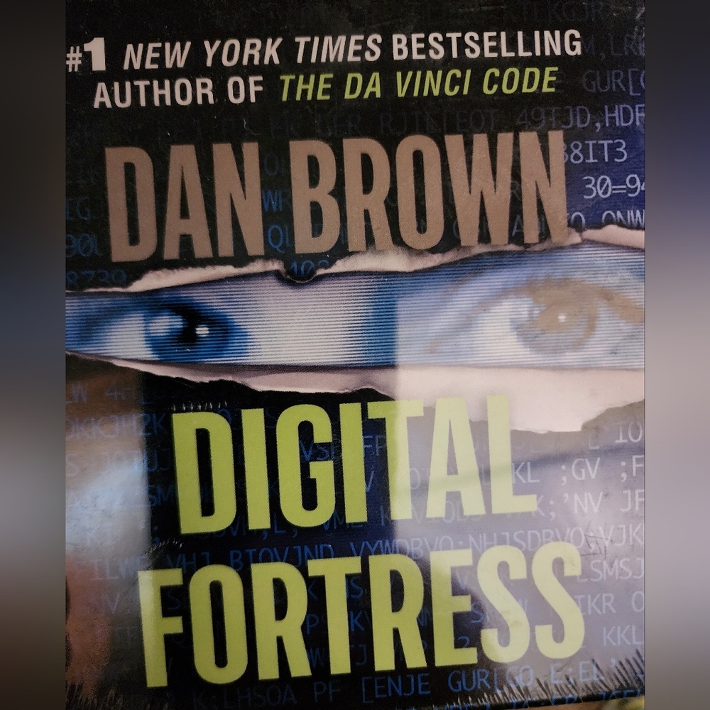 New still sealed book on CD Digital‎ Fortress